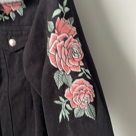 Twik Black Denim Jacket with Fuzzy Collar - Picture 4 of 10